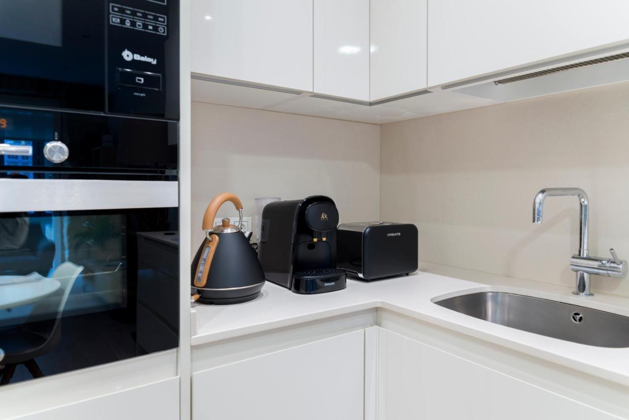 Apartamentos Bellas Artes San Sebastián Eksteriør billede