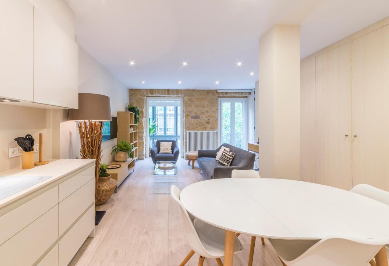 Apartamentos Bellas Artes San Sebastián Eksteriør billede